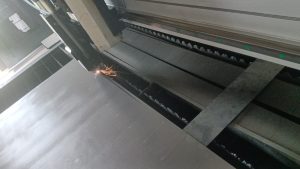 Best 3015 Industrial Sheet Metal CNC Fiber Laser Cutting Machine